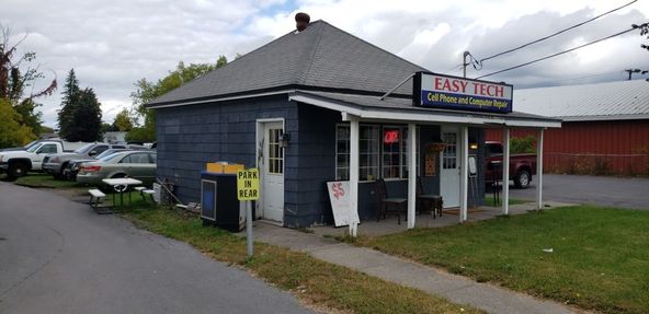 912 Arsenal St, Watertown, NY 13601